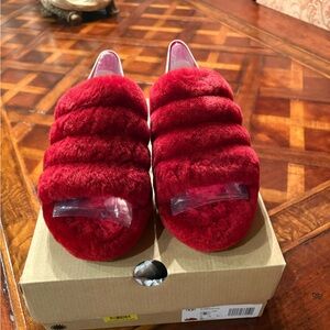UGG Red Fluff Yeah Slide